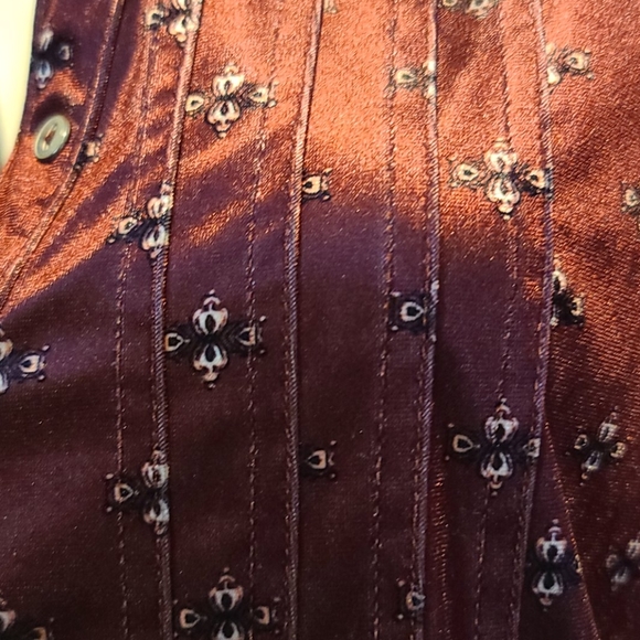 Croft and Barrow Petite Large Maroon - Picture 4 of 7